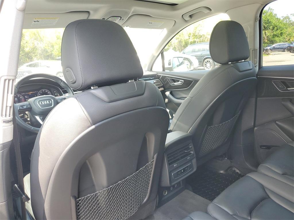 used 2020 Audi Q7 car, priced at $27,279