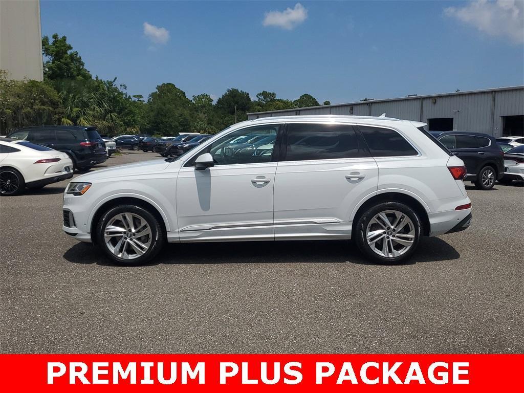 used 2020 Audi Q7 car, priced at $27,279
