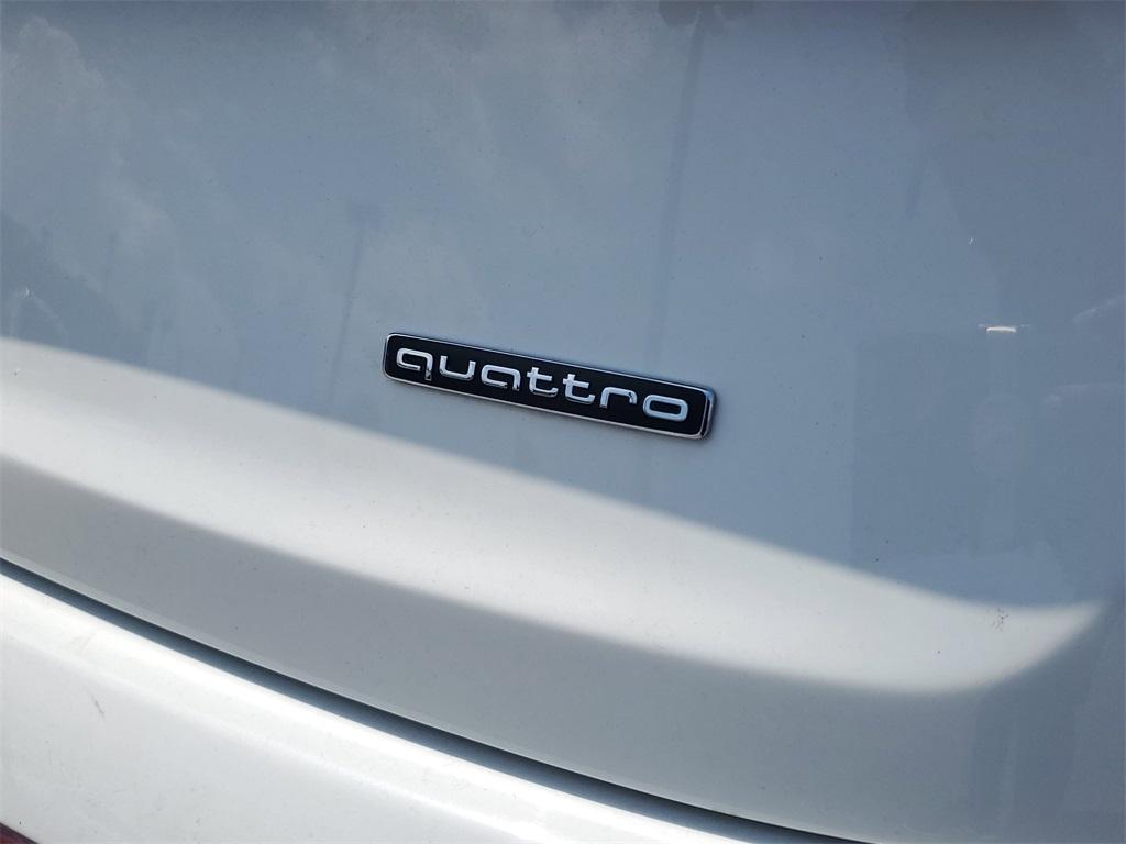 used 2020 Audi Q7 car, priced at $27,279