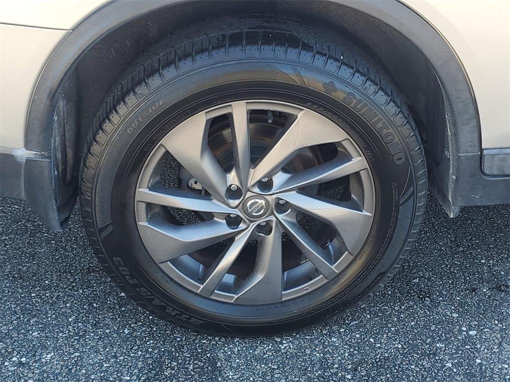 used 2016 Nissan Rogue car, priced at $11,992