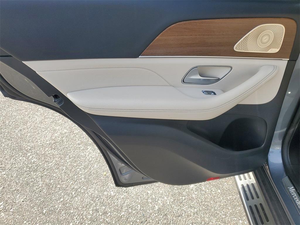 used 2022 Mercedes-Benz GLE 350 car, priced at $41,505