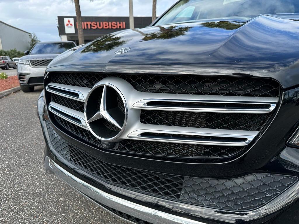 used 2019 Mercedes-Benz GLE 400 car, priced at $27,490