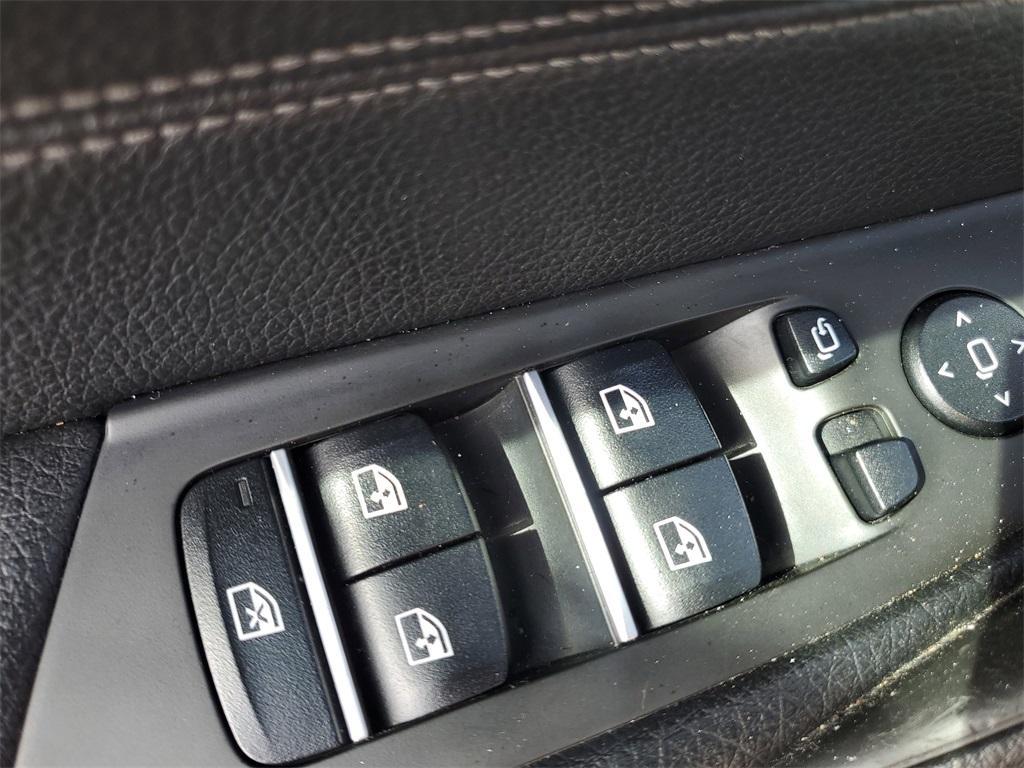 used 2019 BMW 540 car, priced at $24,798