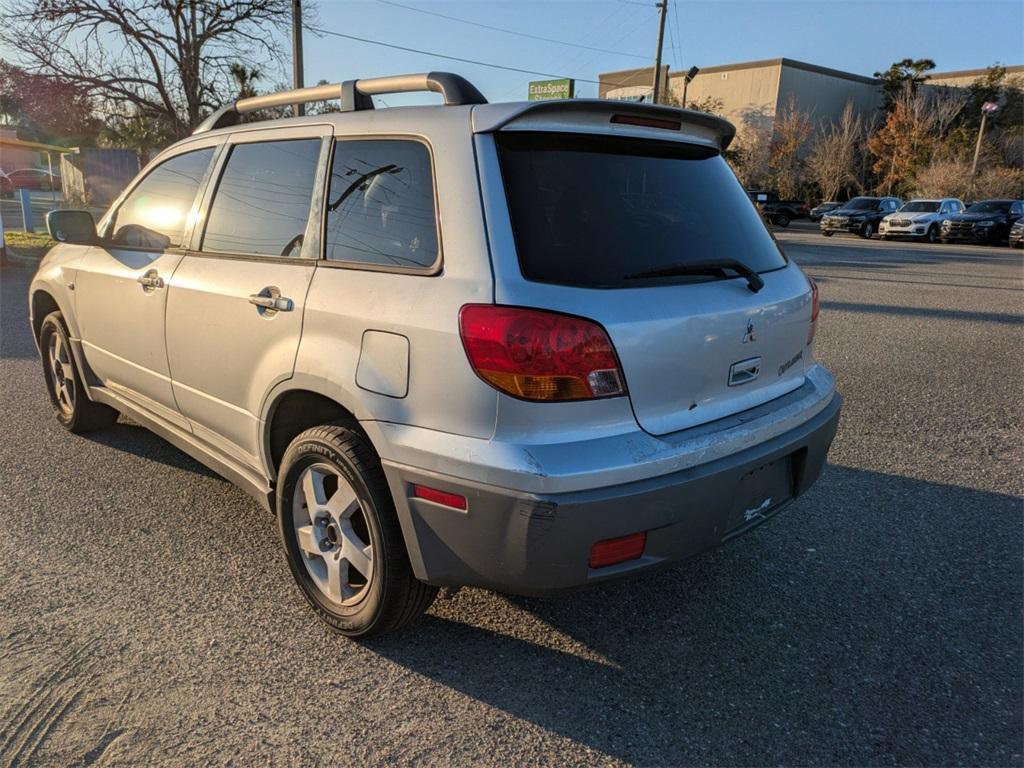 used 2003 Mitsubishi Outlander car, priced at $3,000