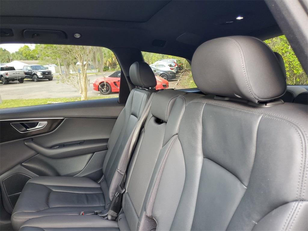 used 2021 Audi Q7 car, priced at $32,401
