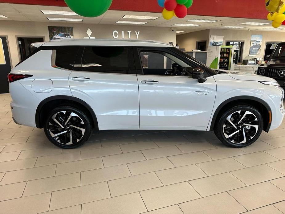 new 2024 Mitsubishi Outlander PHEV car, priced at $44,830