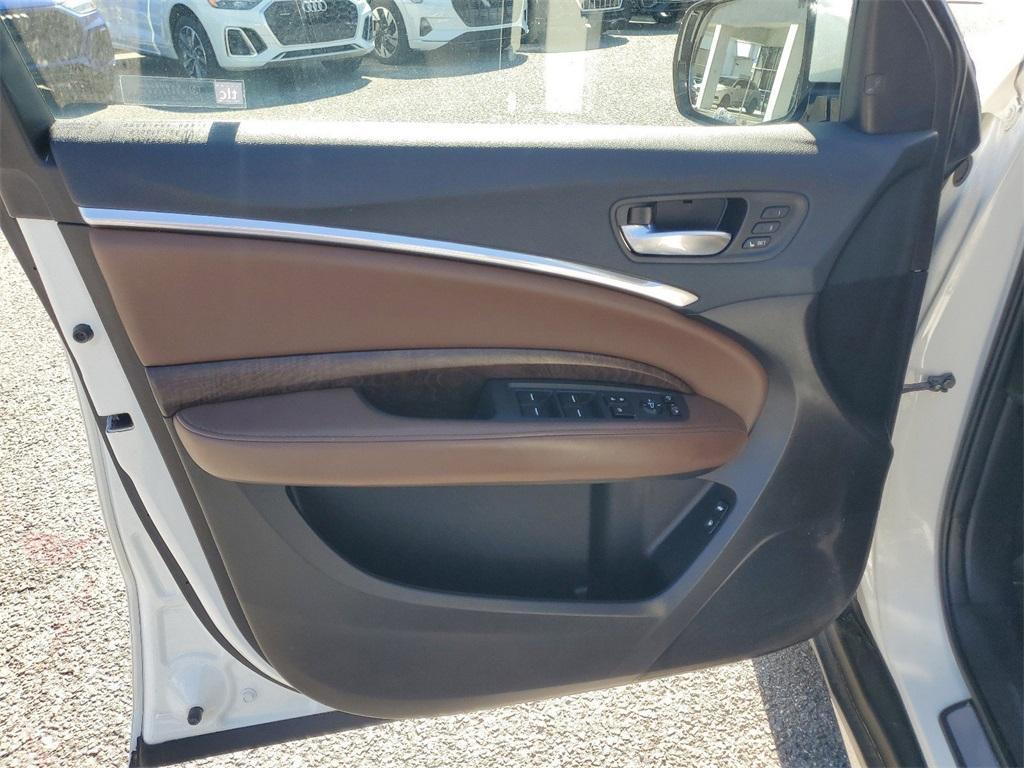 used 2018 Acura MDX car, priced at $26,161