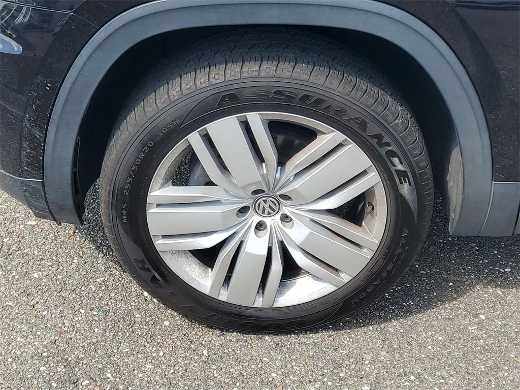 used 2019 Volkswagen Atlas car, priced at $20,139