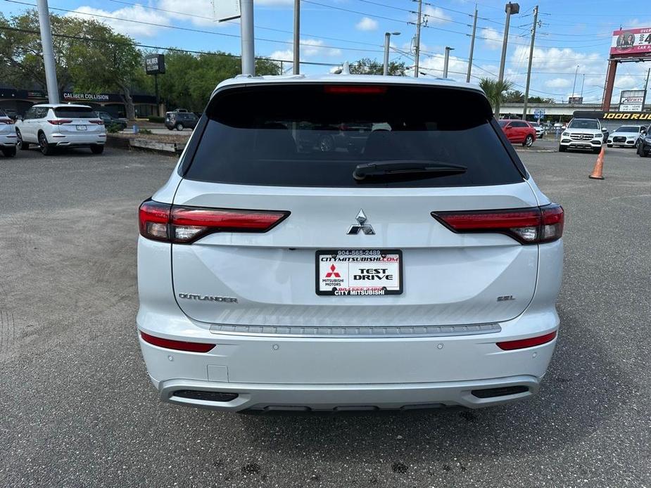 new 2024 Mitsubishi Outlander car, priced at $33,452