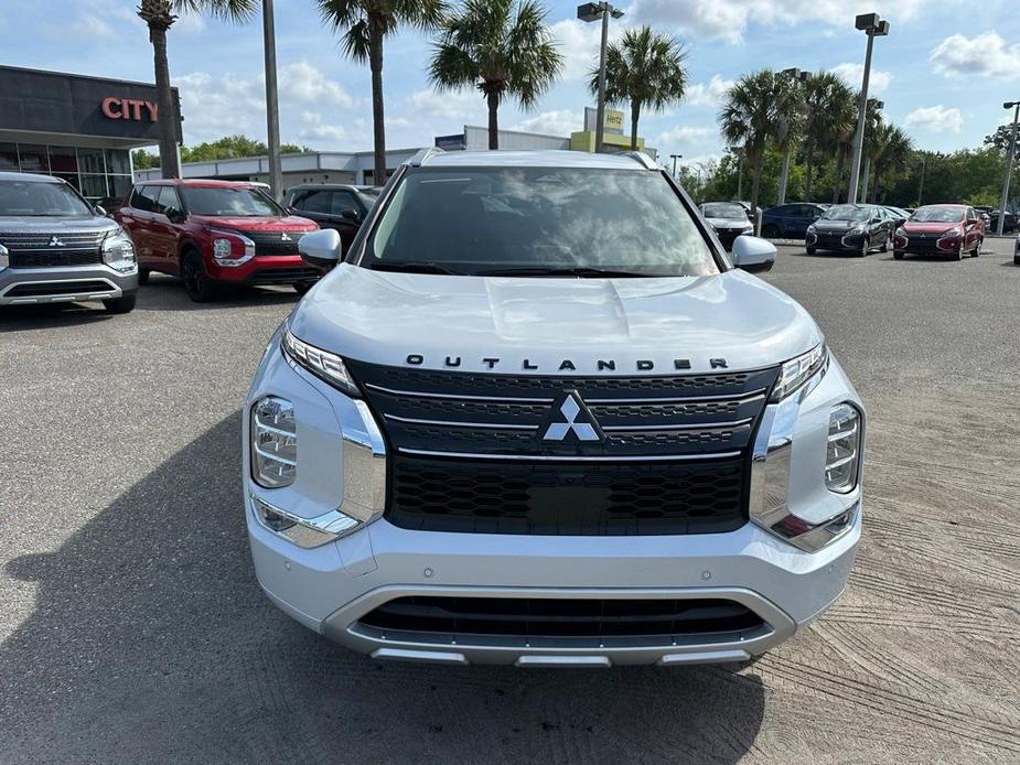 new 2024 Mitsubishi Outlander car, priced at $33,452