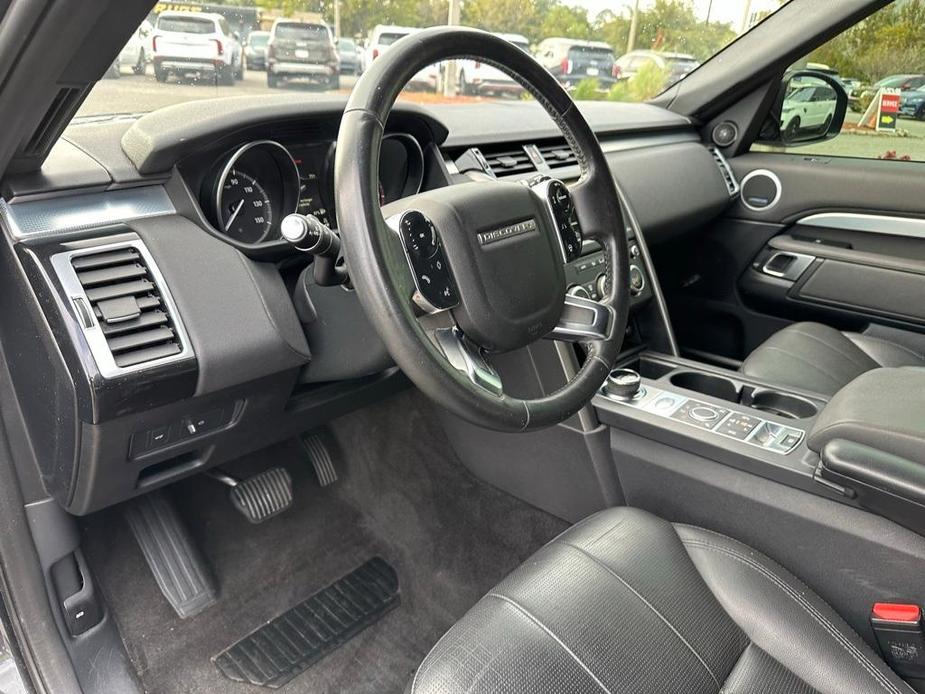 used 2020 Land Rover Discovery car, priced at $27,276