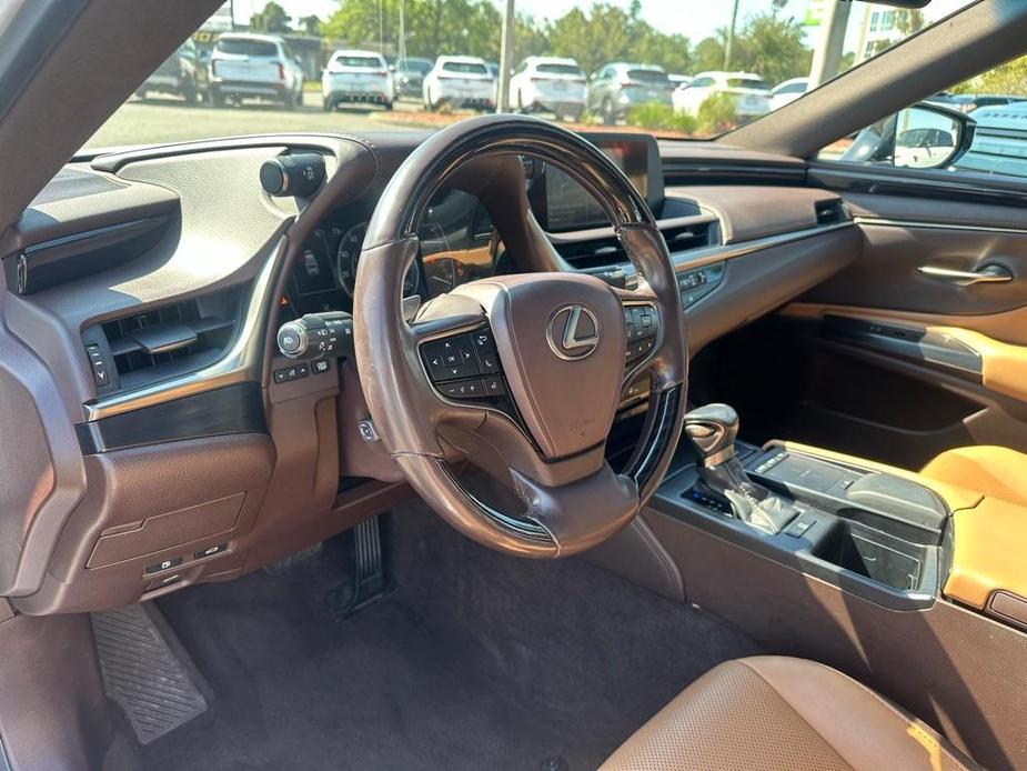 used 2020 Lexus ES 350 car, priced at $27,590