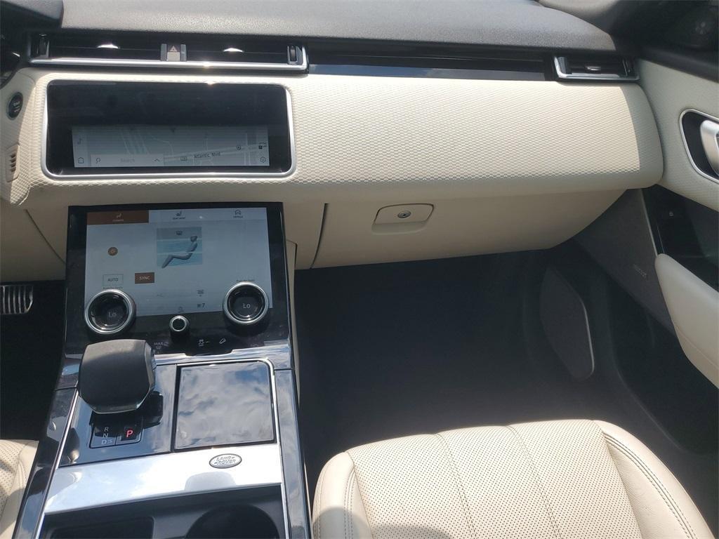 used 2021 Land Rover Range Rover Velar car, priced at $31,400