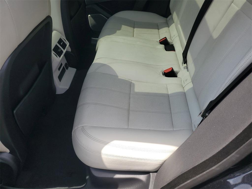 used 2021 Land Rover Range Rover Velar car, priced at $31,400