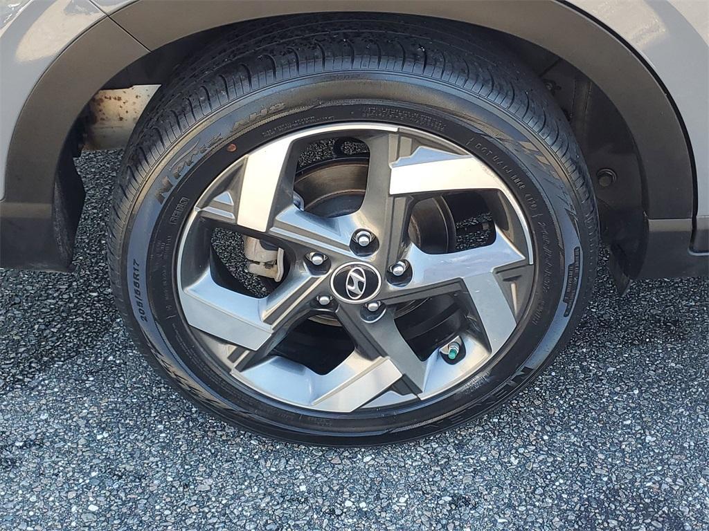 used 2021 Hyundai Venue car, priced at $14,890