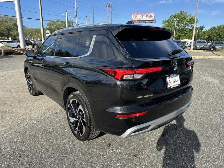 new 2024 Mitsubishi Outlander car, priced at $33,454