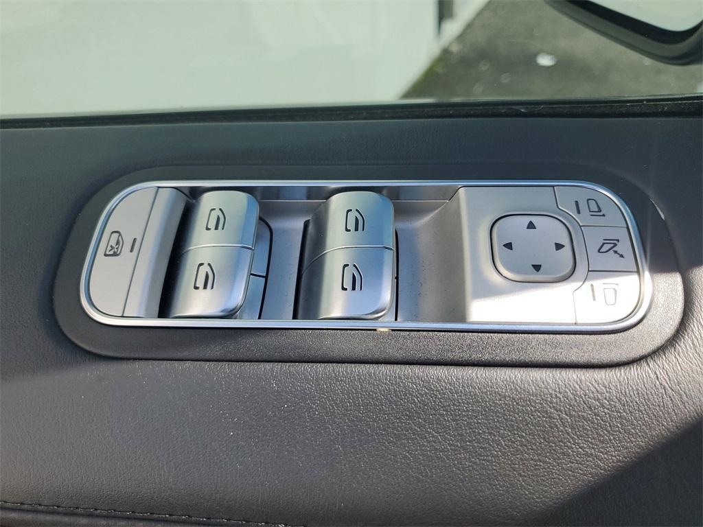 used 2021 Mercedes-Benz G-Class car, priced at $109,998