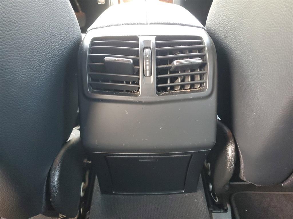 used 2010 Mercedes-Benz E-Class car, priced at $6,901