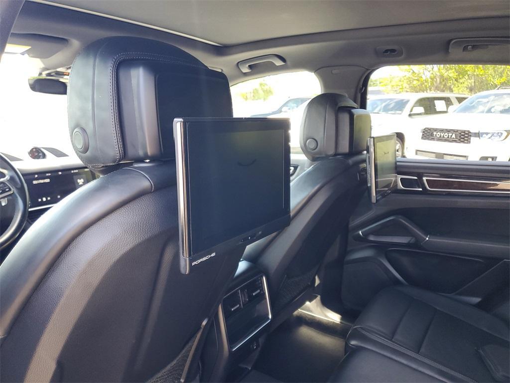 used 2019 Porsche Cayenne car, priced at $35,557