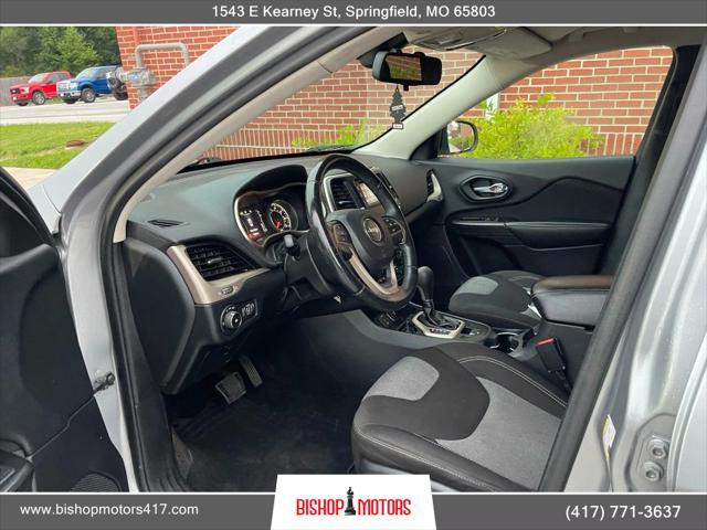used 2014 Jeep Cherokee car, priced at $10,995