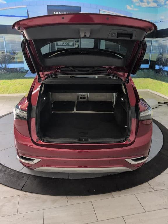 used 2022 Buick Envision car, priced at $33,888