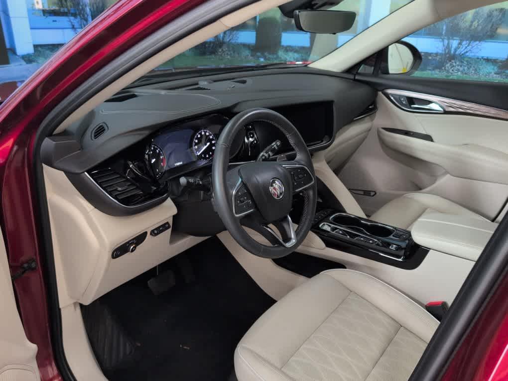 used 2022 Buick Envision car, priced at $33,888
