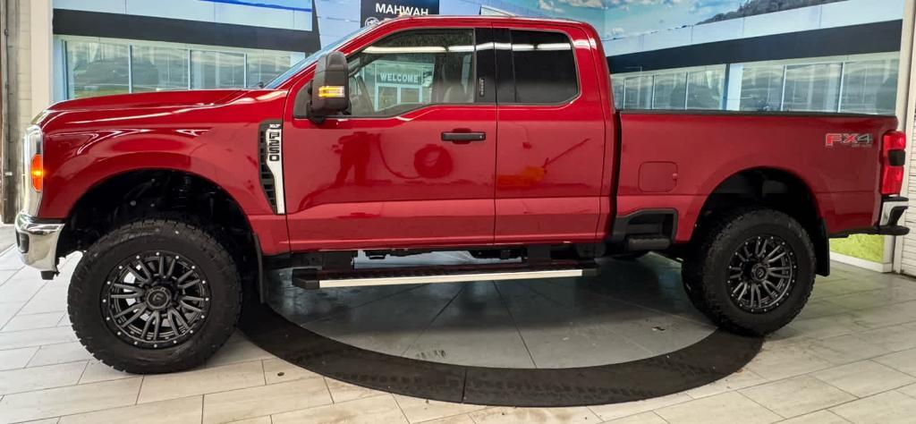 used 2023 Ford F-250 car