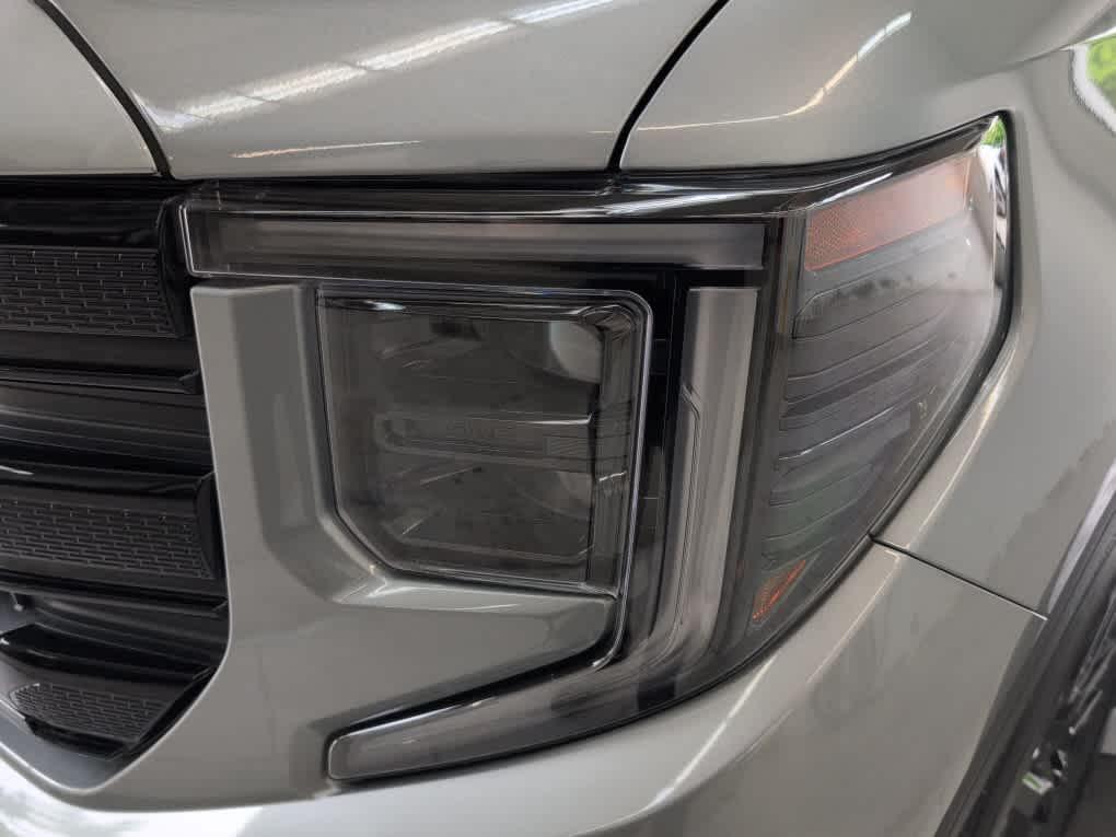 used 2024 GMC Sierra 1500 car, priced at $49,999