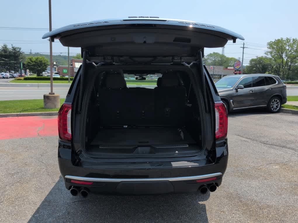 used 2022 GMC Yukon XL car, priced at $64,888