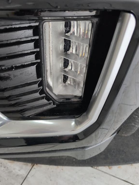 used 2022 GMC Yukon car, priced at $64,888