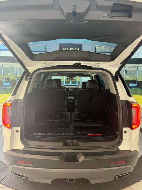 used 2022 GMC Acadia car, priced at $31,988