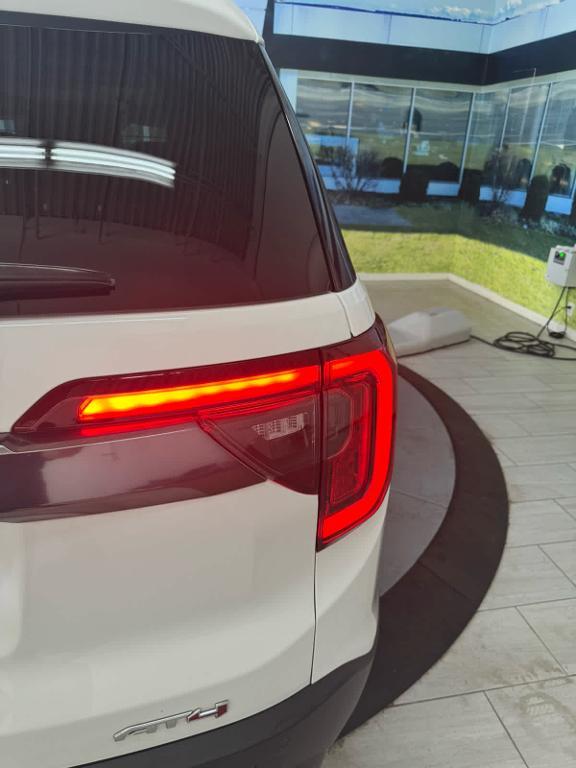 used 2022 GMC Acadia car, priced at $31,988
