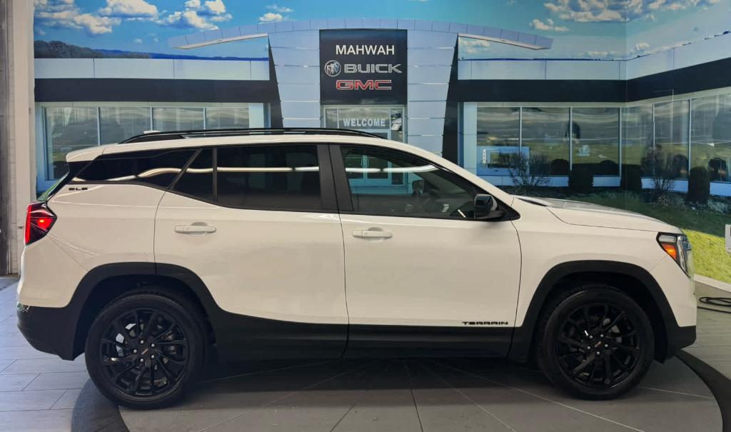 used 2023 GMC Terrain car, priced at $24,888