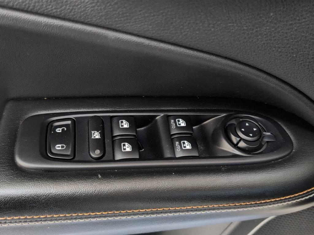 used 2020 Jeep Compass car, priced at $16,995