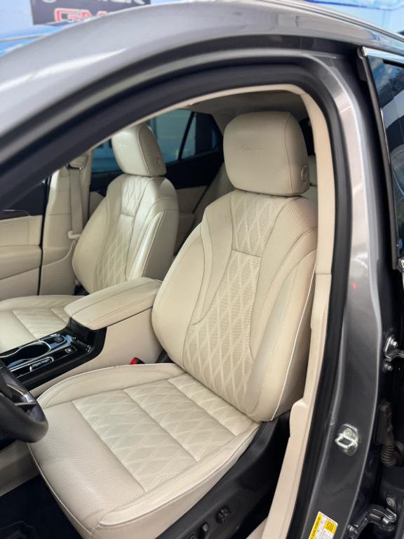 used 2021 Buick Envision car, priced at $27,888