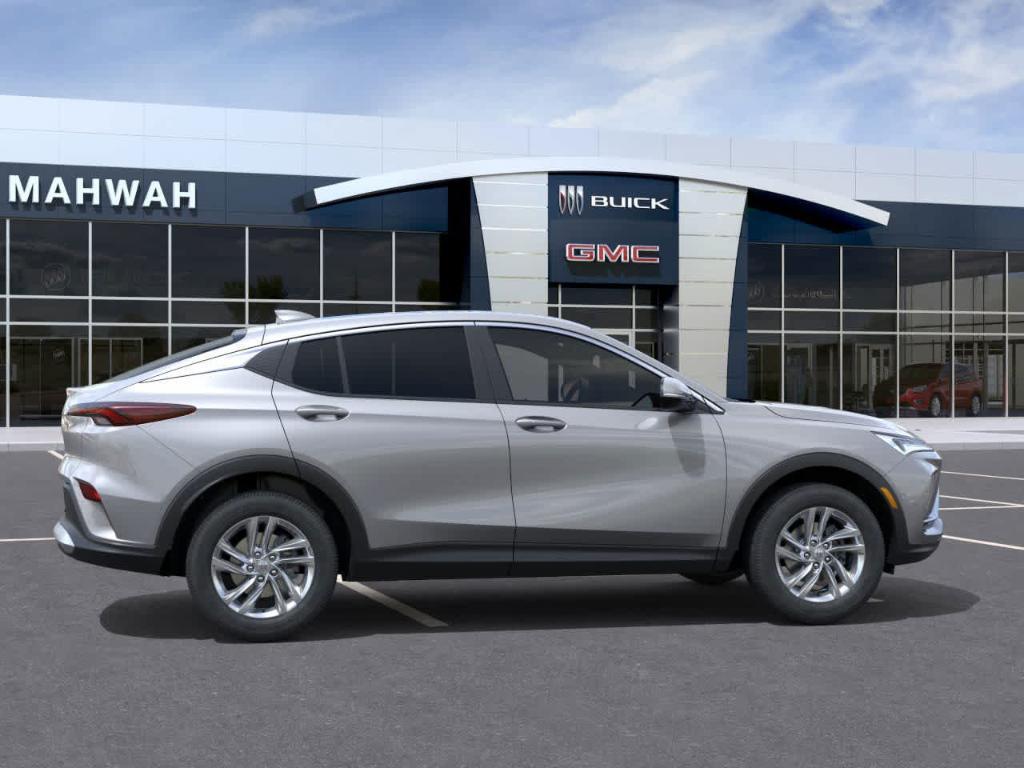 new 2025 Buick Envista car, priced at $27,625