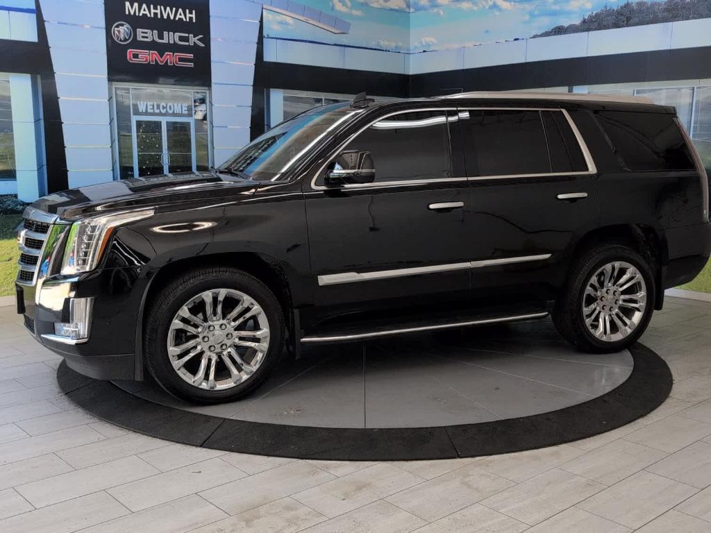 used 2020 Cadillac Escalade car, priced at $48,888