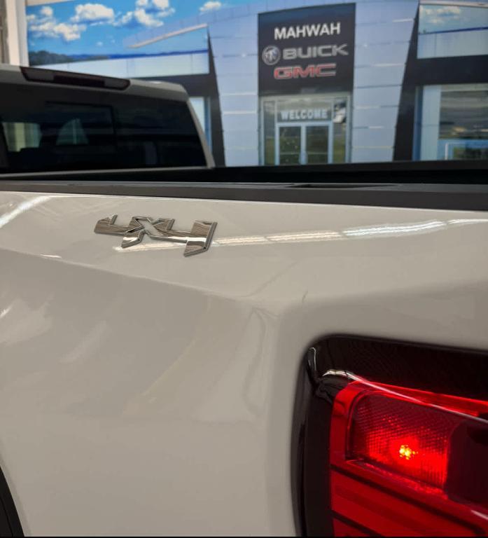 used 2024 GMC Sierra 1500 car, priced at $49,898