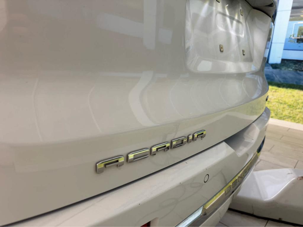 used 2022 GMC Acadia car, priced at $34,595