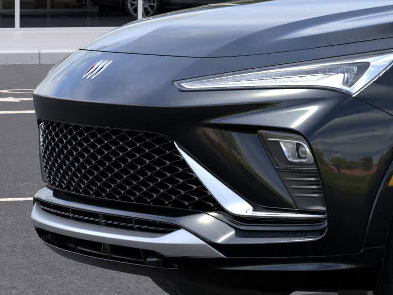 new 2025 Buick Envista car, priced at $31,759