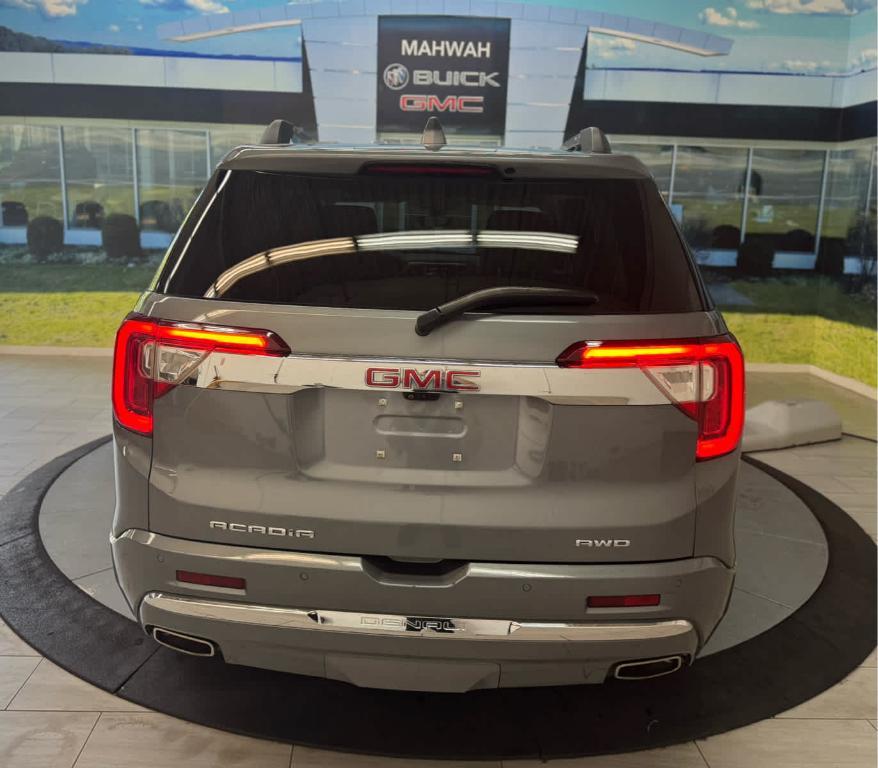 used 2022 GMC Acadia car, priced at $34,888