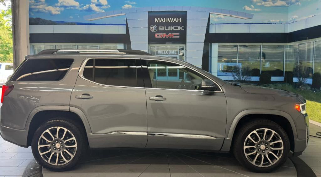 used 2022 GMC Acadia car, priced at $34,888