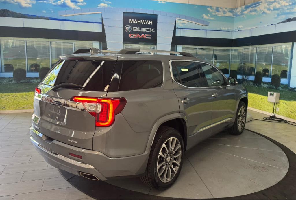 used 2022 GMC Acadia car, priced at $34,888