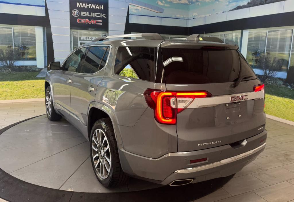 used 2022 GMC Acadia car, priced at $34,888