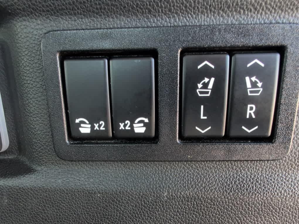 used 2022 Chevrolet Tahoe car, priced at $57,888
