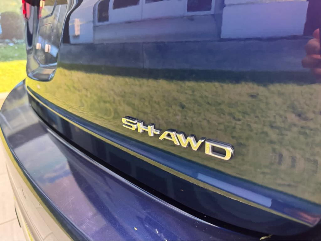 used 2020 Acura MDX car, priced at $31,888