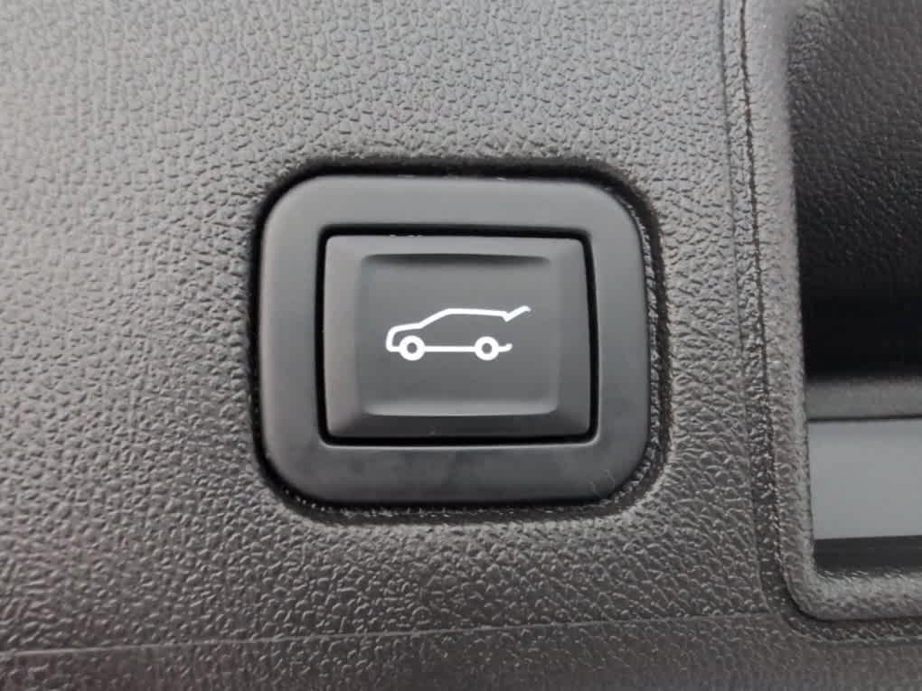used 2022 GMC Terrain car, priced at $28,888