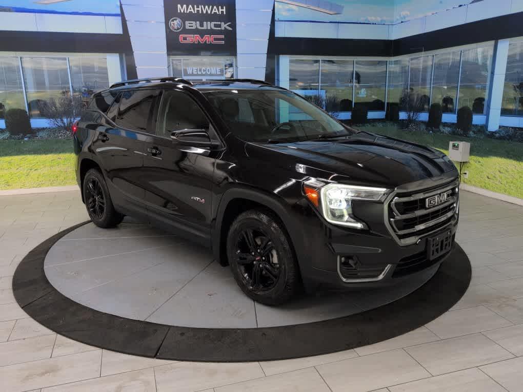 used 2022 GMC Terrain car, priced at $28,888