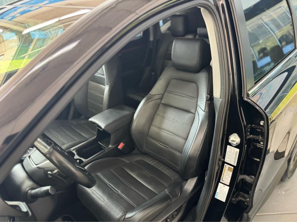 used 2022 Honda CR-V Hybrid car, priced at $30,999