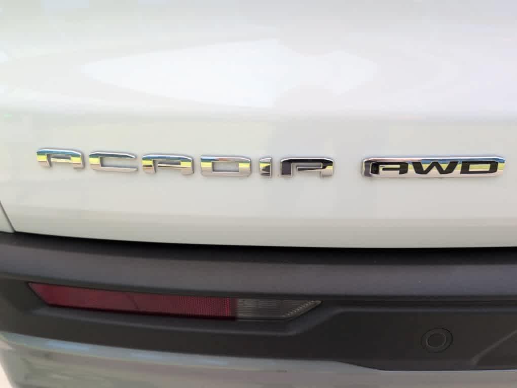 used 2025 GMC Acadia car, priced at $45,888